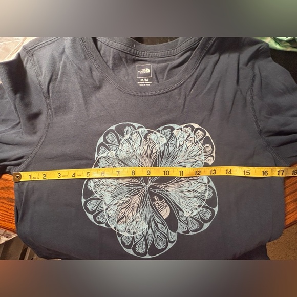 The North Face Blue Long Sleeve Floral Tee Size M - Picture 7 of 8